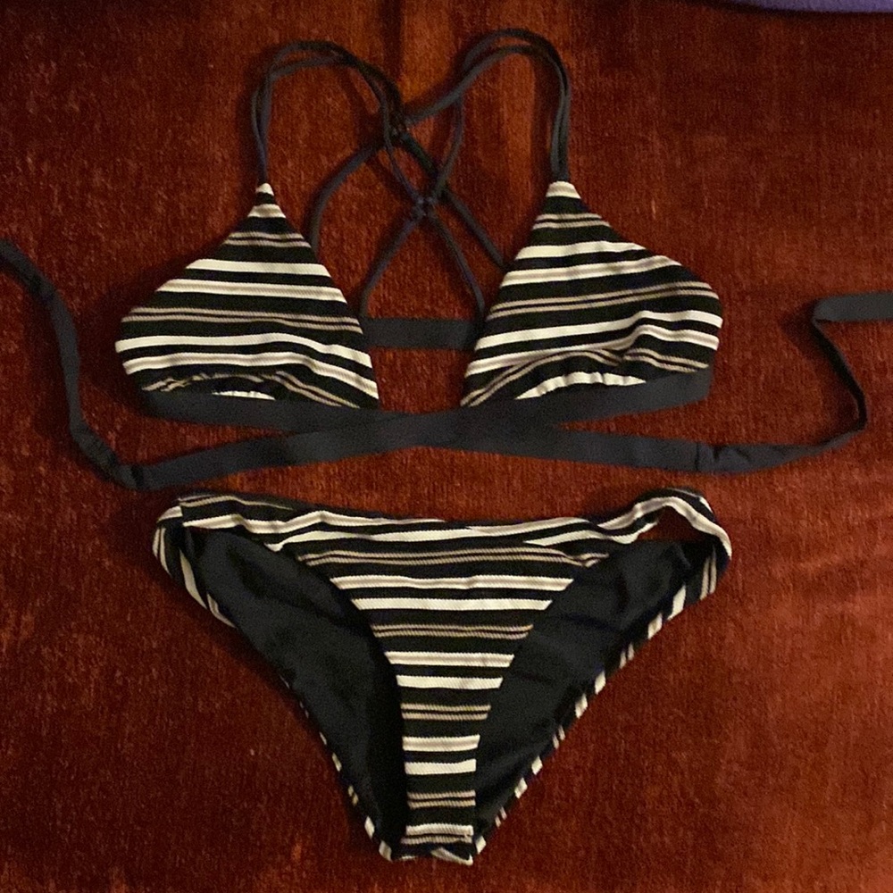 Beach bunny bikini